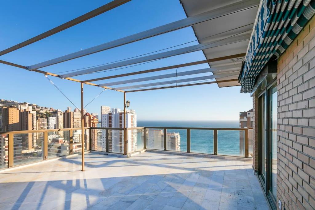 Atico Con Gran Terraza Apartment Benidorm Exterior photo